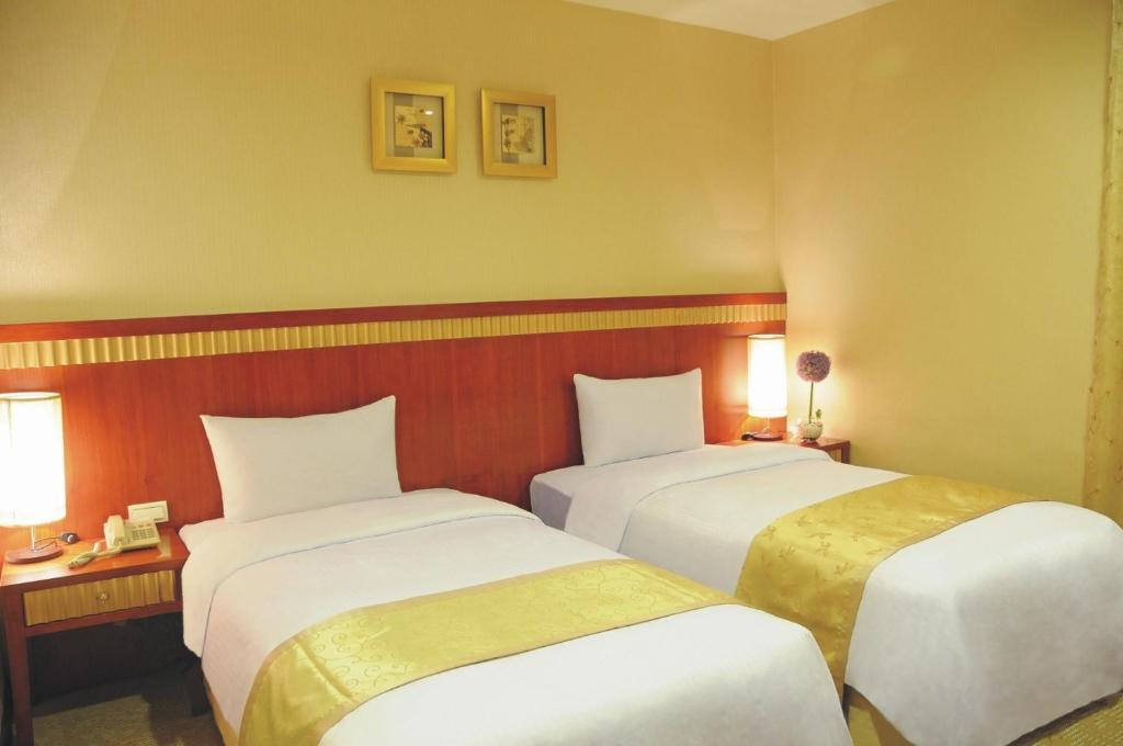 Deluxe Twin Room